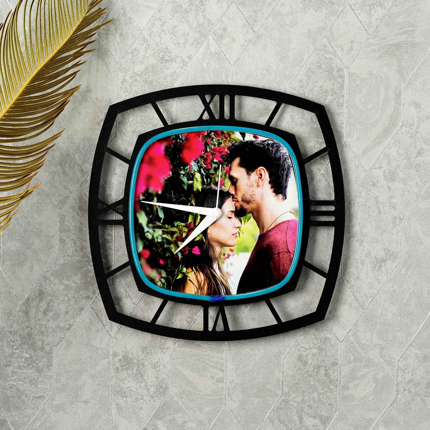 Personalized Curved LED Wall Clock – 1 HD Photo and Text Message