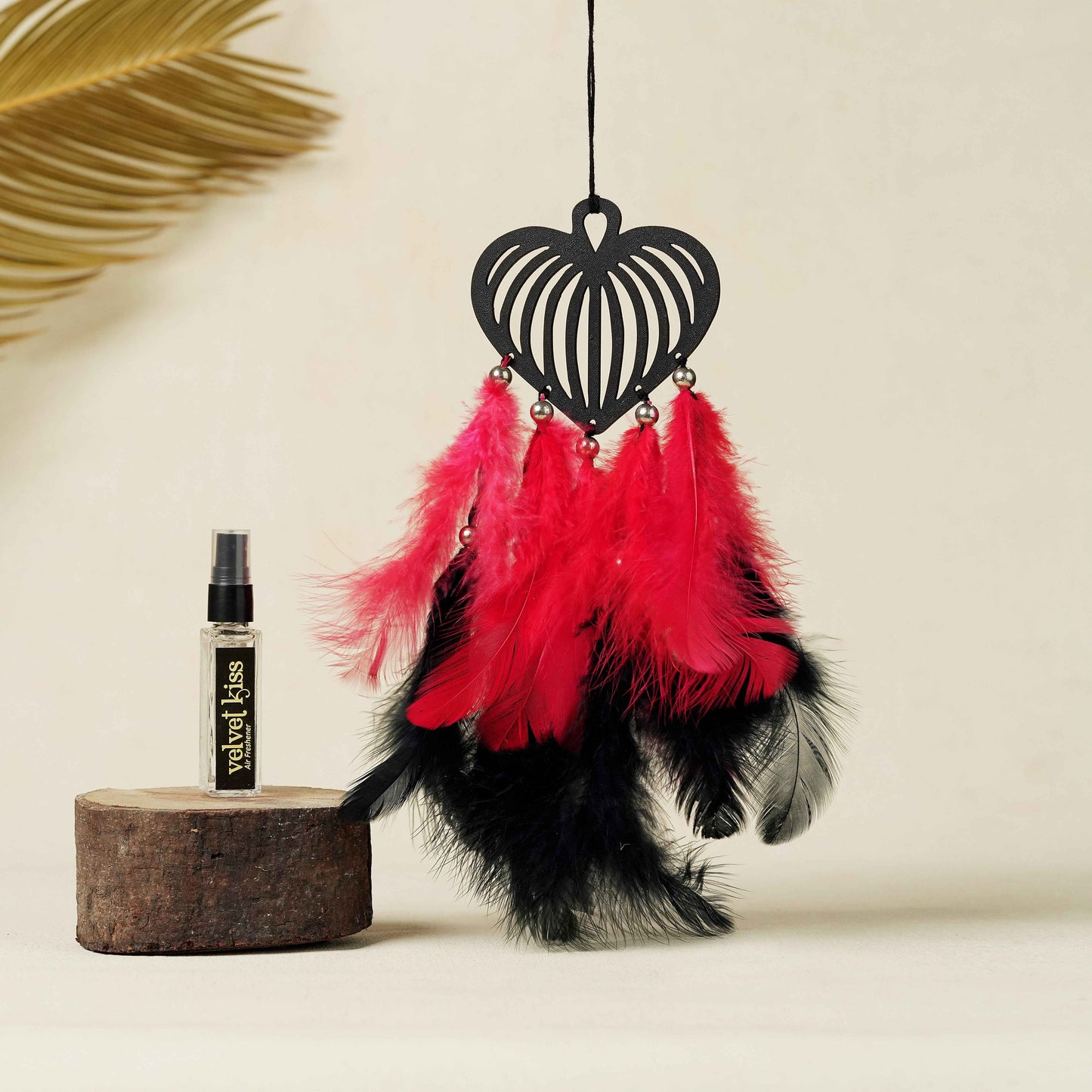 Elegant Heart-Shaped Car Dream Catcher with Air Freshener – Red & Black Feathers