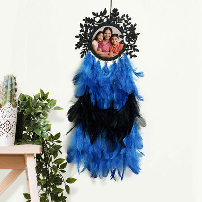 Personalized Floral Dream Catcher with Photo – Blue & Black Feather Wall Hanging for Mother's Day