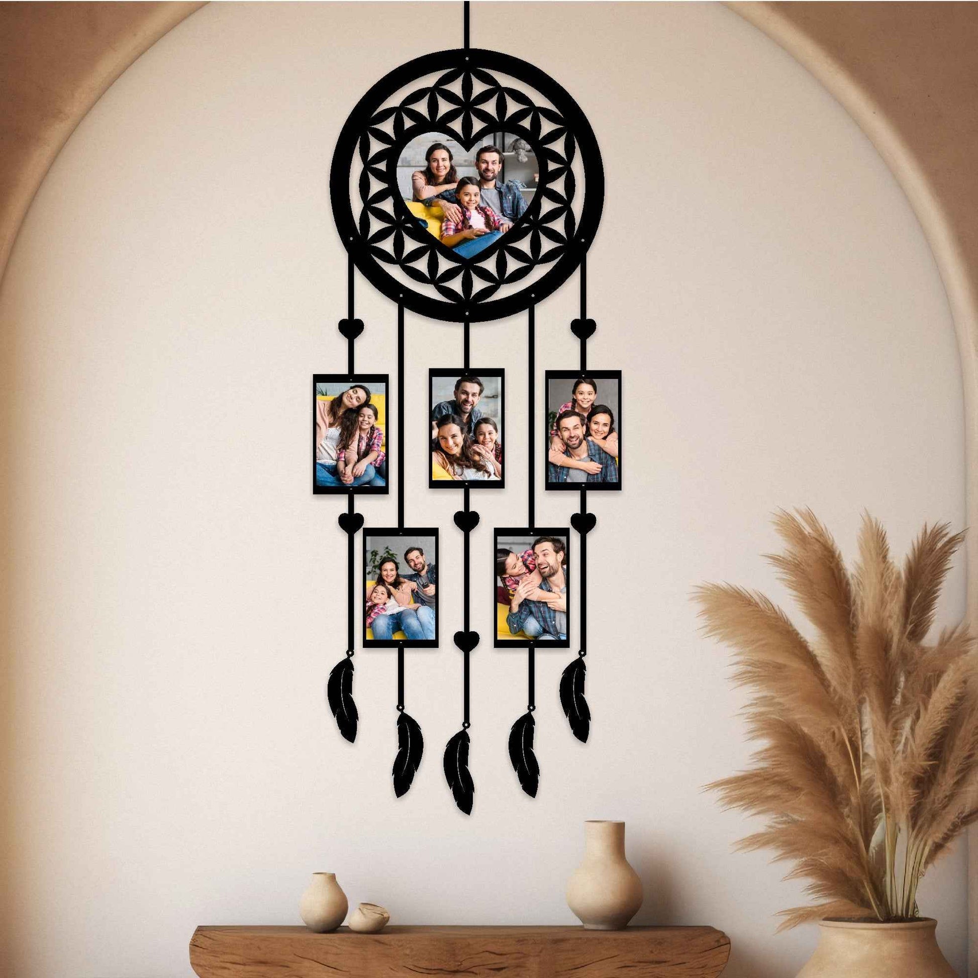 Personalized Heart Dream Catcher with Photo Frames – Custom Mother’s Day Gift